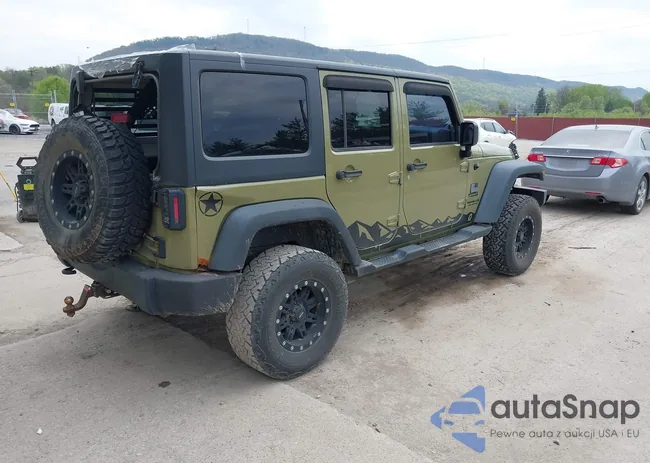 1C4BJWDG1DL702137: 42122927