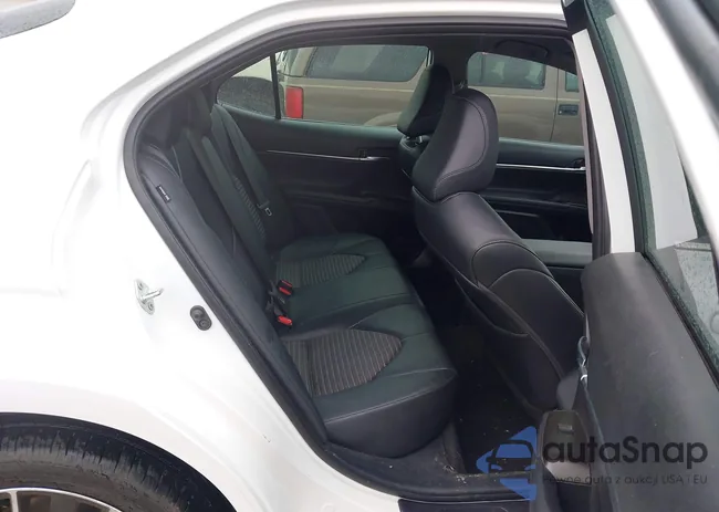 4T1G11AK4PU738724: 42123044