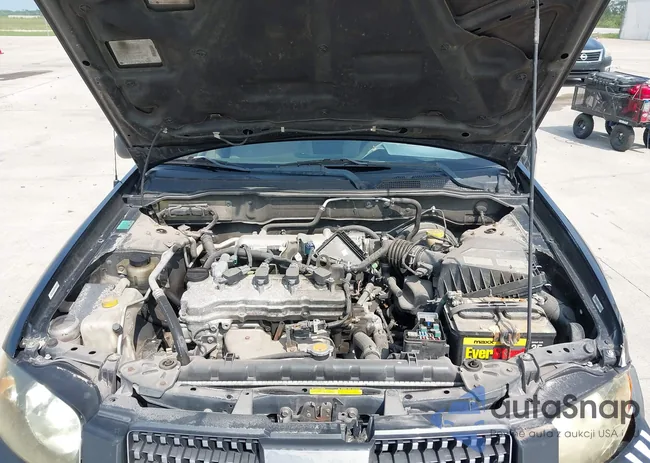 3N1CB51D95L569528: 42123047