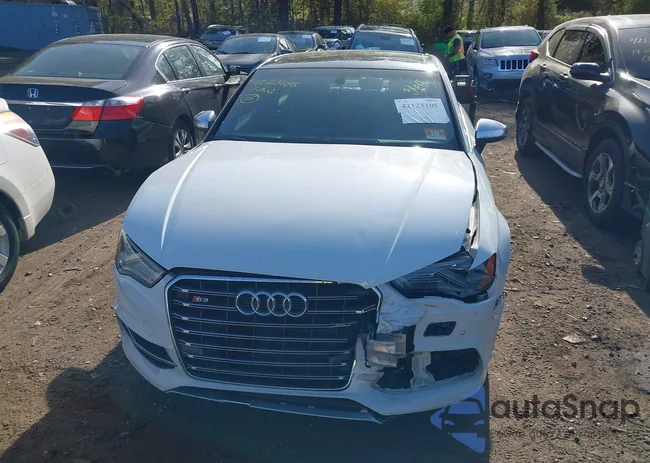 WAUBFGFF8F1085777: 42123105