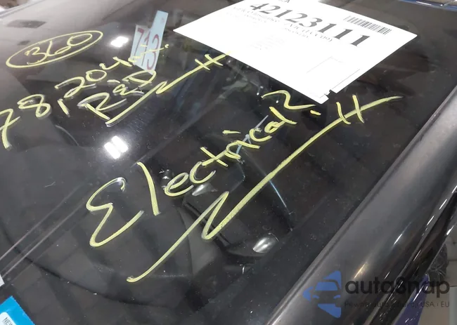 SALRRBBV7HA046876: 42123111