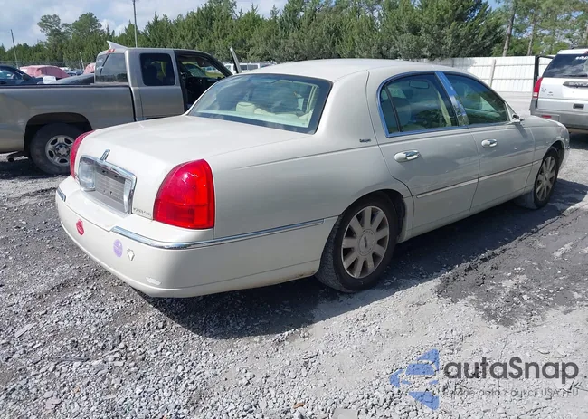 1LNHM83V37Y611922: 42122176