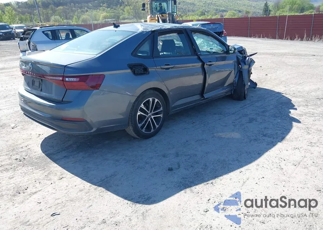 3VWBX7BU9SM017454: 42123668