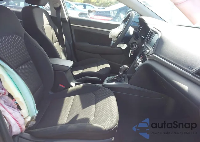 5NPD84LF3KH405177: 42123722