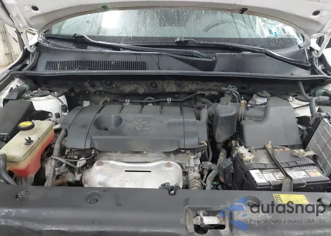 2T3BF4DV4CW180961: 42123729