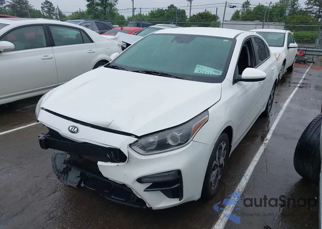 3KPF24AD8ME276839: 42123748