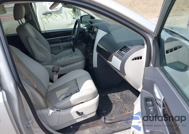 2D4RN5DX1AR123443: 42123797