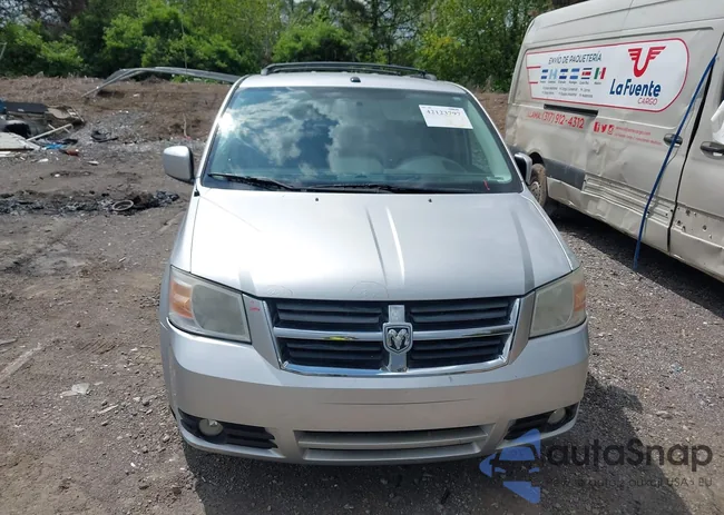 2D4RN5DX1AR123443: 42123797