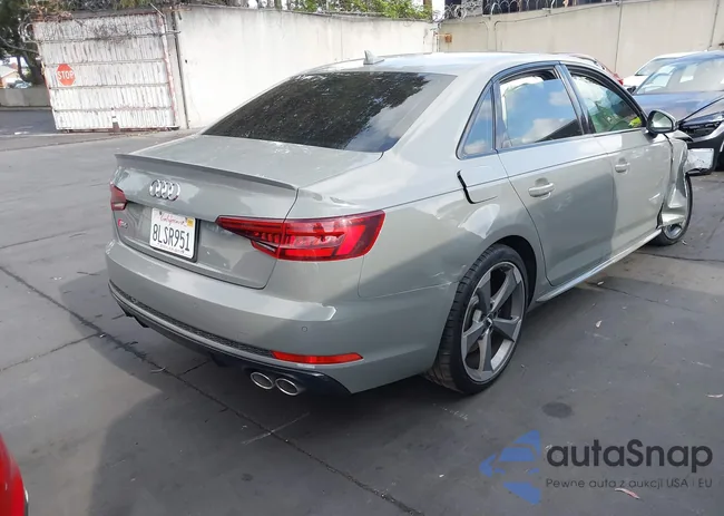 WAUB4AF49KA089090: 42123844