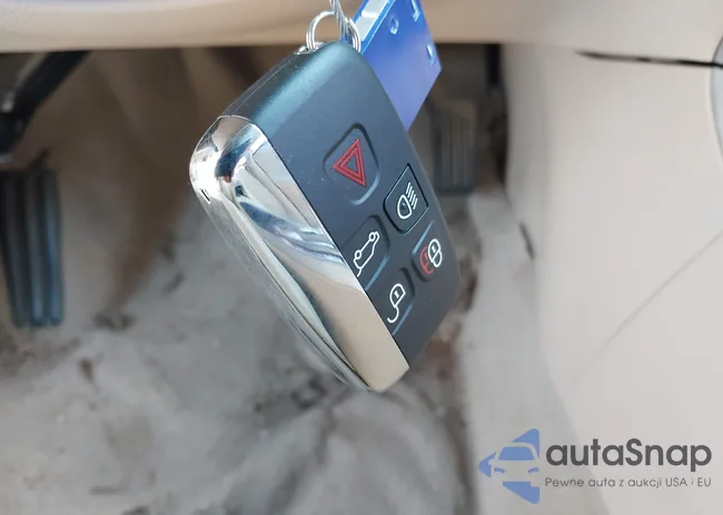 1N4AL3AP3DC273629: 42123868