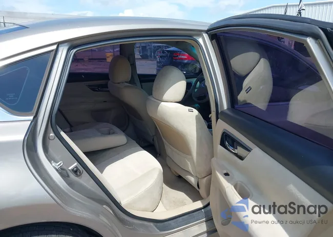 1N4AL3AP3DC273629: 42123868