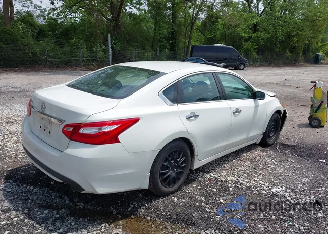 1N4AL3APXHC233988: 42123873