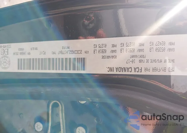 2C3CCAGG2JH177647: 42123990