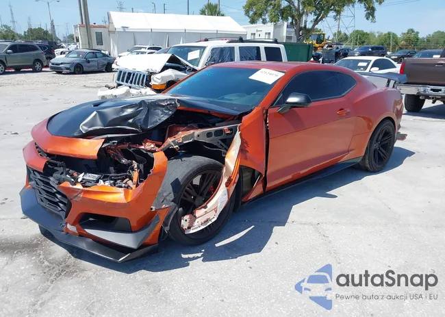 1G1FK1R69P0104359: 42124070