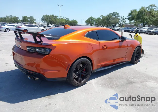 1G1FK1R69P0104359: 42124070