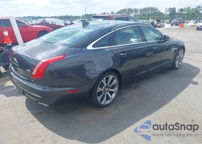 SAJWA2G75G8V92949: 42123286