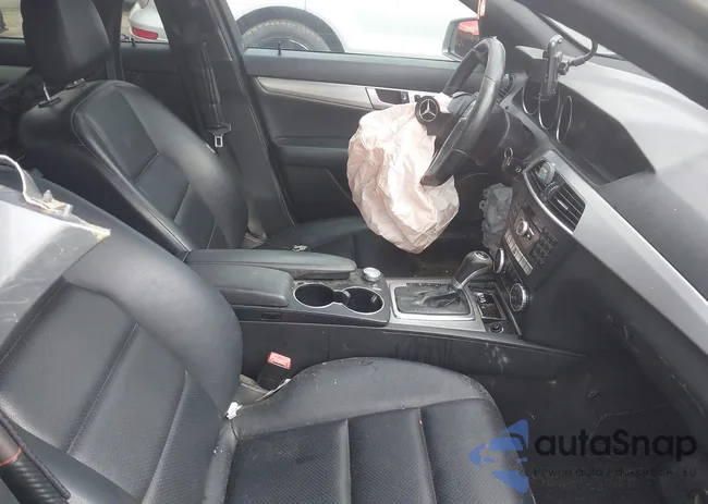 WDDGF8AB7EG206836: 42123505