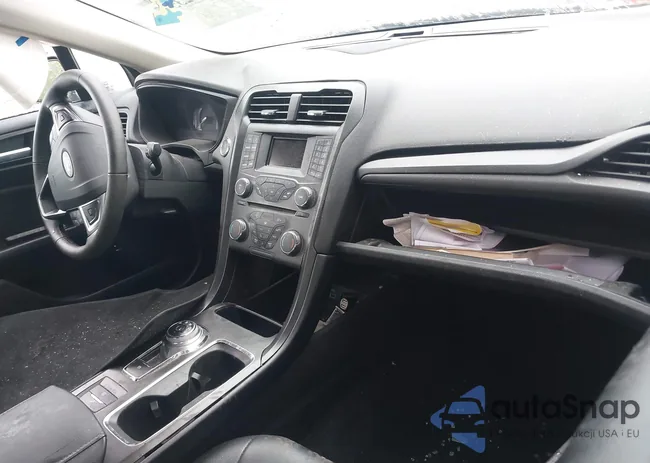 3FA6P0LU3JR124906: 42123517