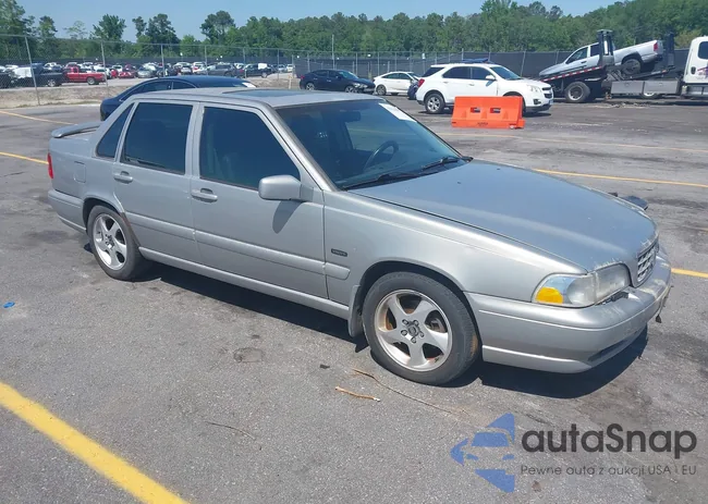 YV1LS5342W1453472: 42124567