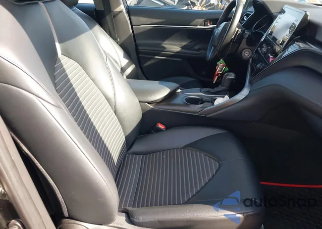 4T1G11AK4MU519404: 42124681