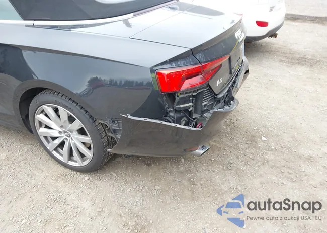 WAUYNGF53JN001452: 42125013