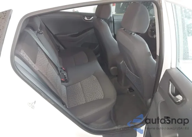 KMHC75LC5KU111145: 42124230