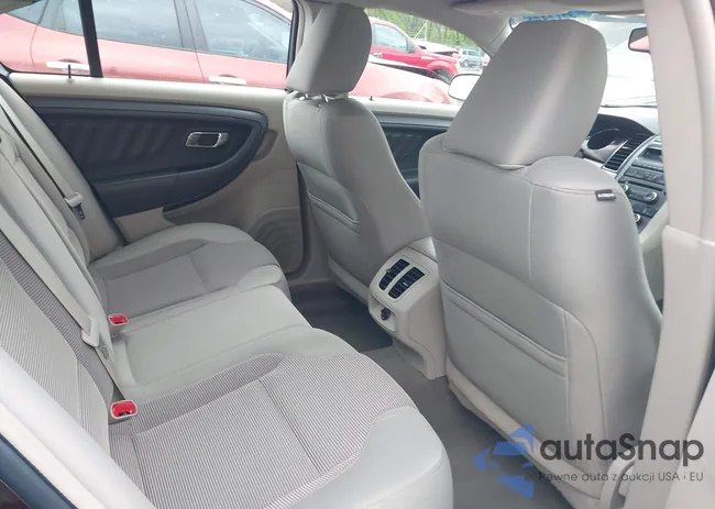 1FAHP2EW5AG132676: 42124233