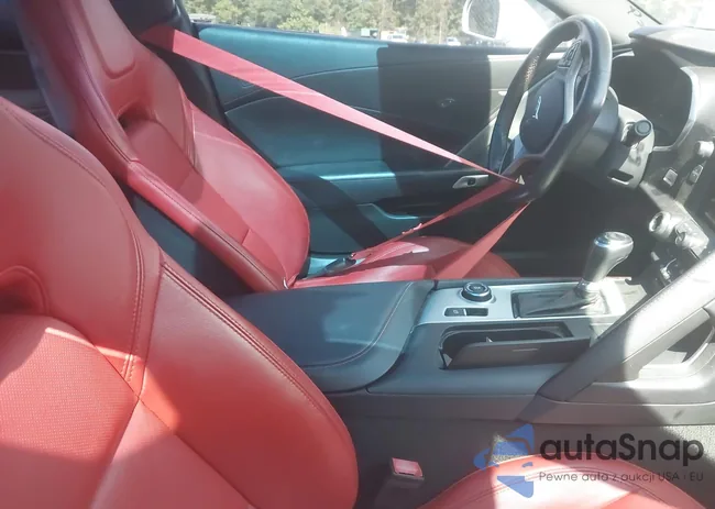 1G1YP2D60K5602260: 42124240