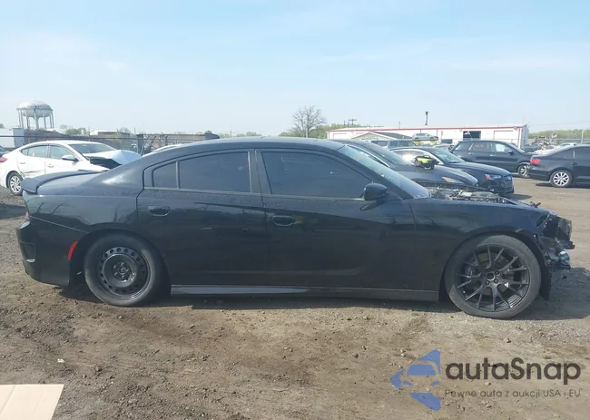 2C3CDXGJ3MH579676: 42124262