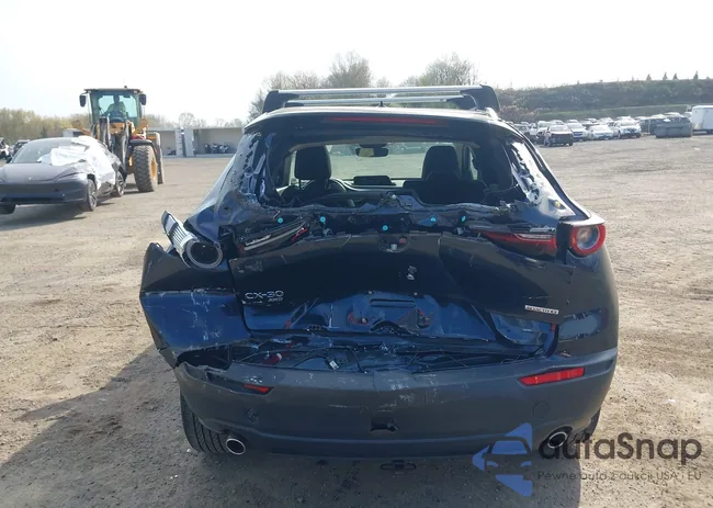 3MVDMBDM4MM238367: 42124335