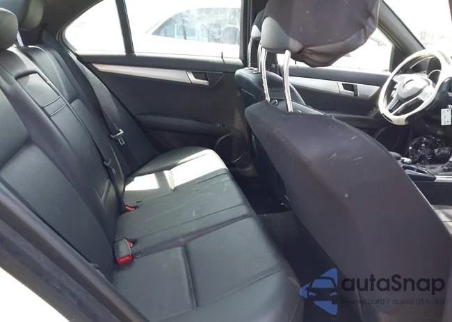 WDDGF4HB5CR210402: 42124362