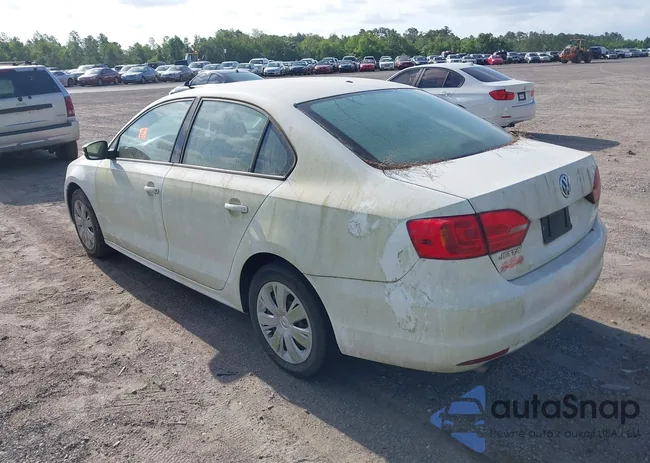 3VWDX7AJ8CM019794: 42124391