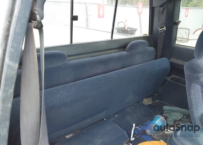 2GCEC19R0T1234894: 42124428