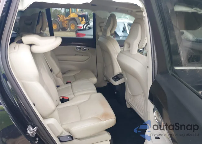 YV4A22PK7H1155147: 42124512