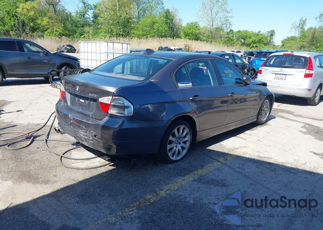 WBAVD13596KT79419: 42125590