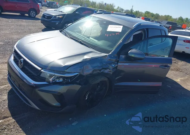 3VVLX7B23NM083106: 42125634