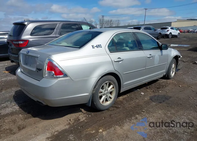 3FAHP06Z28R271521: 42125716