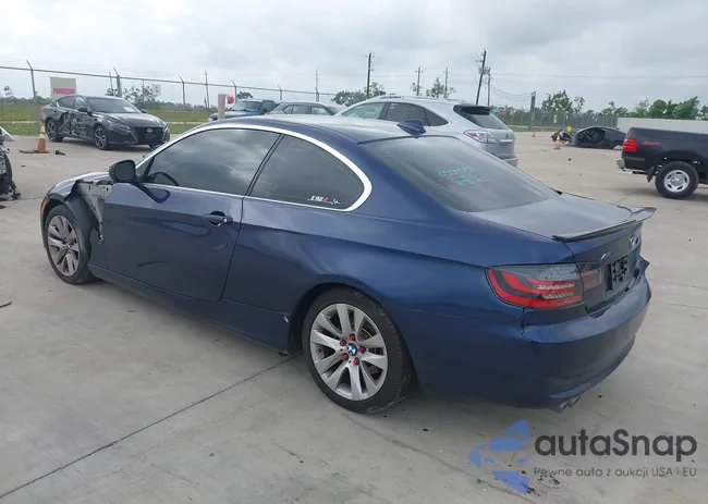 WBAKF5C50BE656472: 42125833