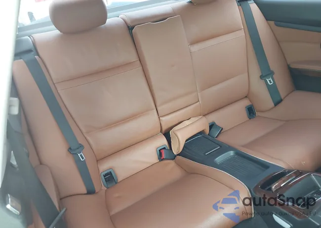 WBAKF5C50BE656472: 42125833