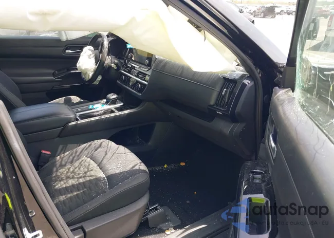 5N1DR3BA6NC215155: 42125840