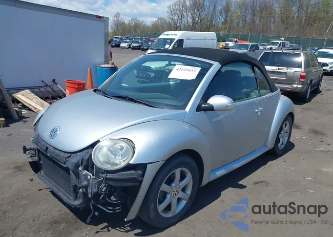 3VWCD21Y64M300742: 42125437