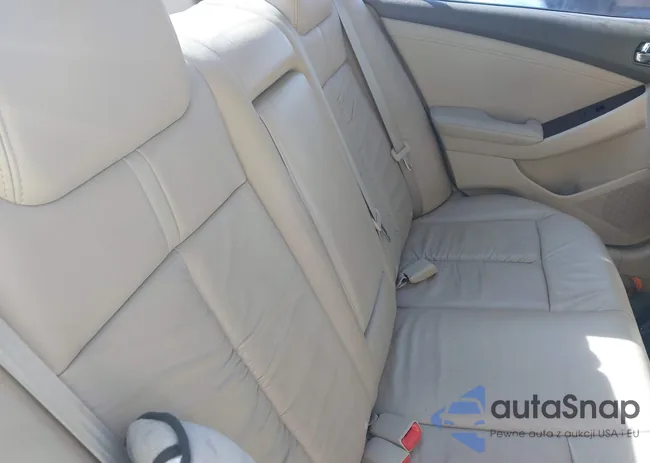 1N4BL2AP7AN462833: 42125463