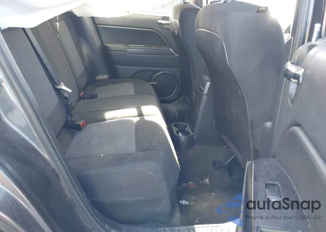 1C4NJDBB9HD143154: 42126726