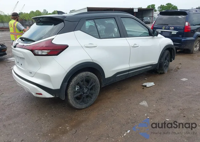 3N1CP5DV7RL489821: 42126805