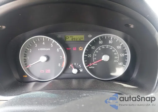 KMHCM36C39U140646: 42126884