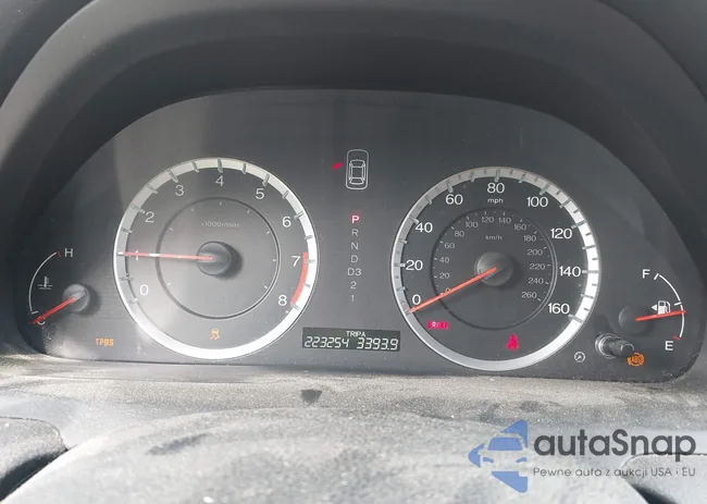 1HGCP3F86CA009325: 42127124