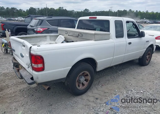 1FTYR14U88PA45993: 42126165