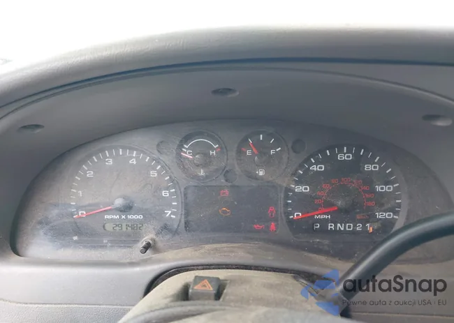 1FTYR14U88PA45993: 42126165