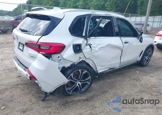 5UXCR6C03L9B18871: 42126366