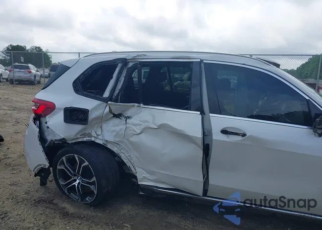 5UXCR6C03L9B18871: 42126366